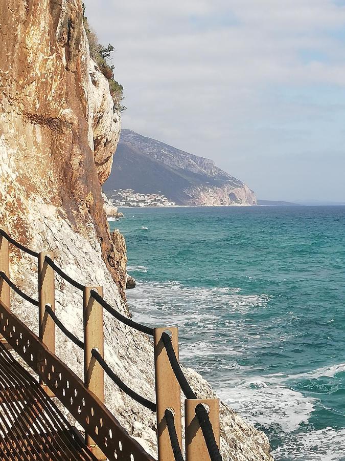 Appartamenti Le Conchiglie E Le Stelle Marine Cala Gonone Ngoại thất bức ảnh